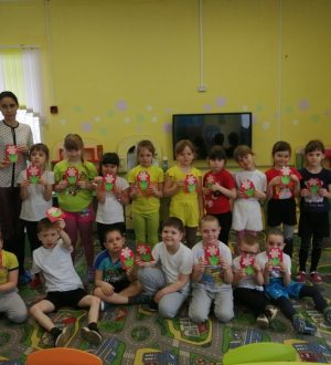 Мастер-класс «Открытки для мамочек»