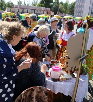 «Медовое яблоко»