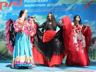 Золотые люди стальной магистрали